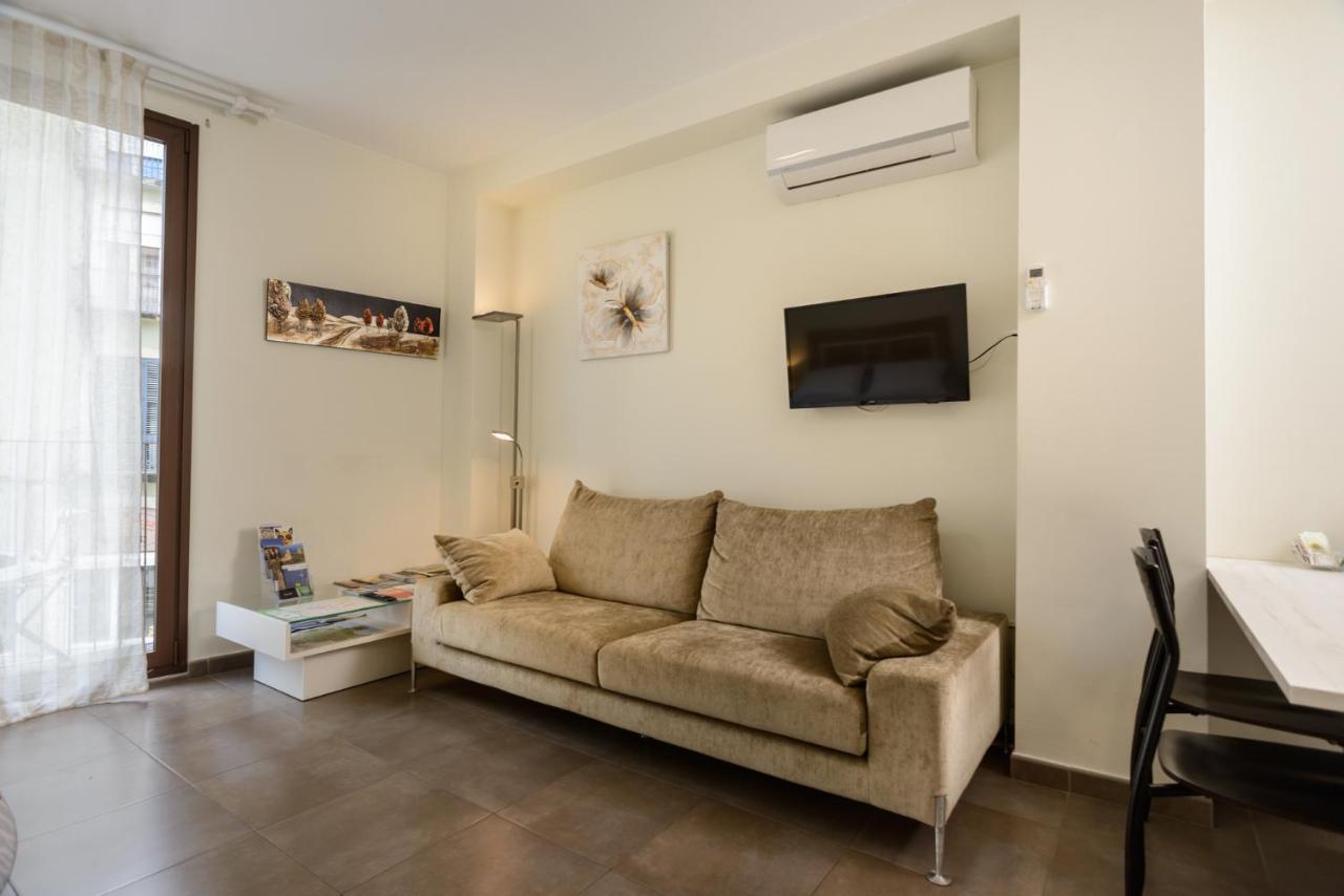Apartamentos Enfrente Del Museo Dali Φιγκέρες Εξωτερικό φωτογραφία
